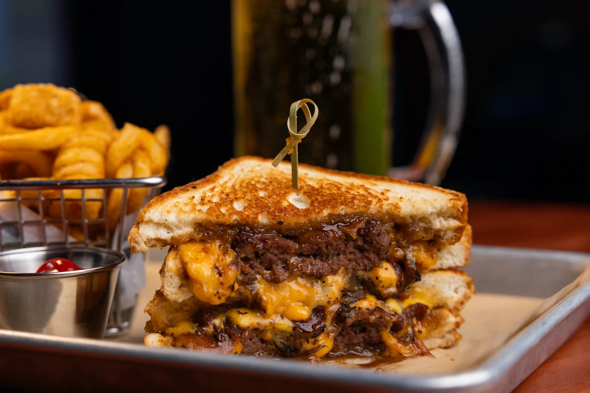 PSC 207 Peachtree Patty Melt on grilled Texas toast